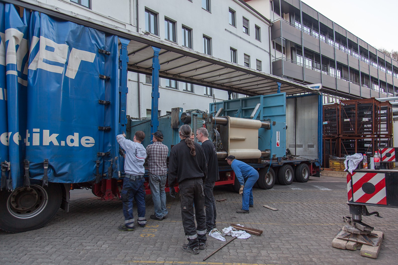 Donnerstag, 9. April 2015