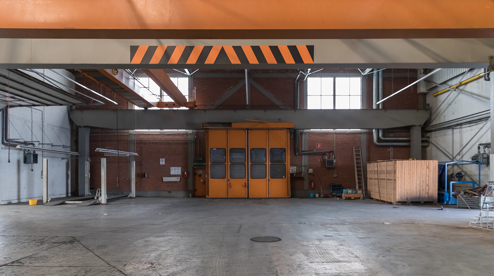 Ford-Hallen in Wetter