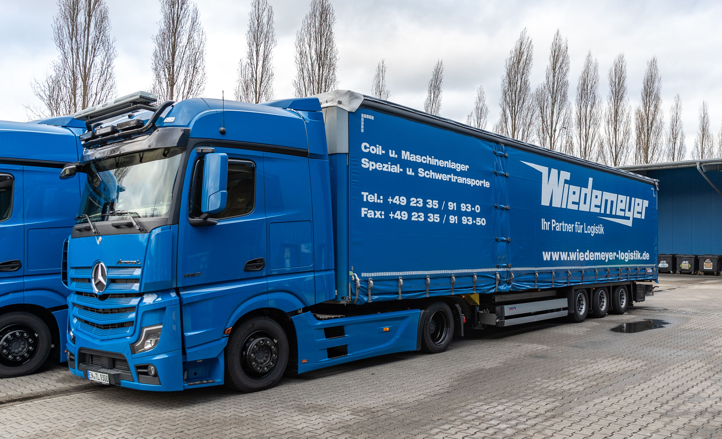 Einblicke in unsere Fahrzeugflotte - 5-Achs-Mega-Liner